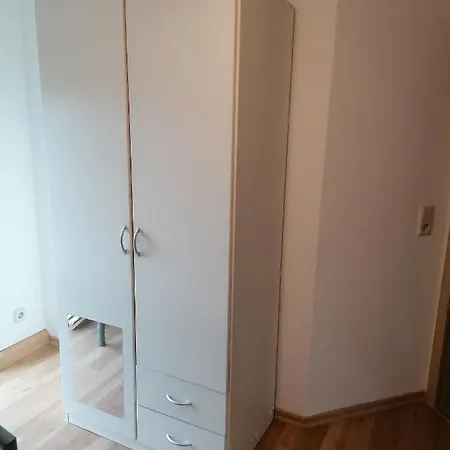 Yara *